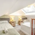 3 Bed In Oc-t33630