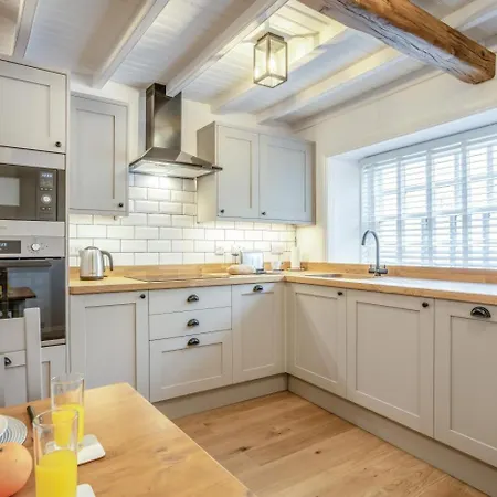 3 Bed In Oc-t33630 Hébergement de vacances *